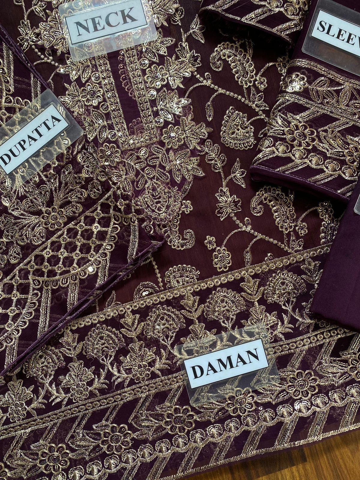 ASIM JOFA – Chiffon Unstitched 3-Piece Suit (MAROON)