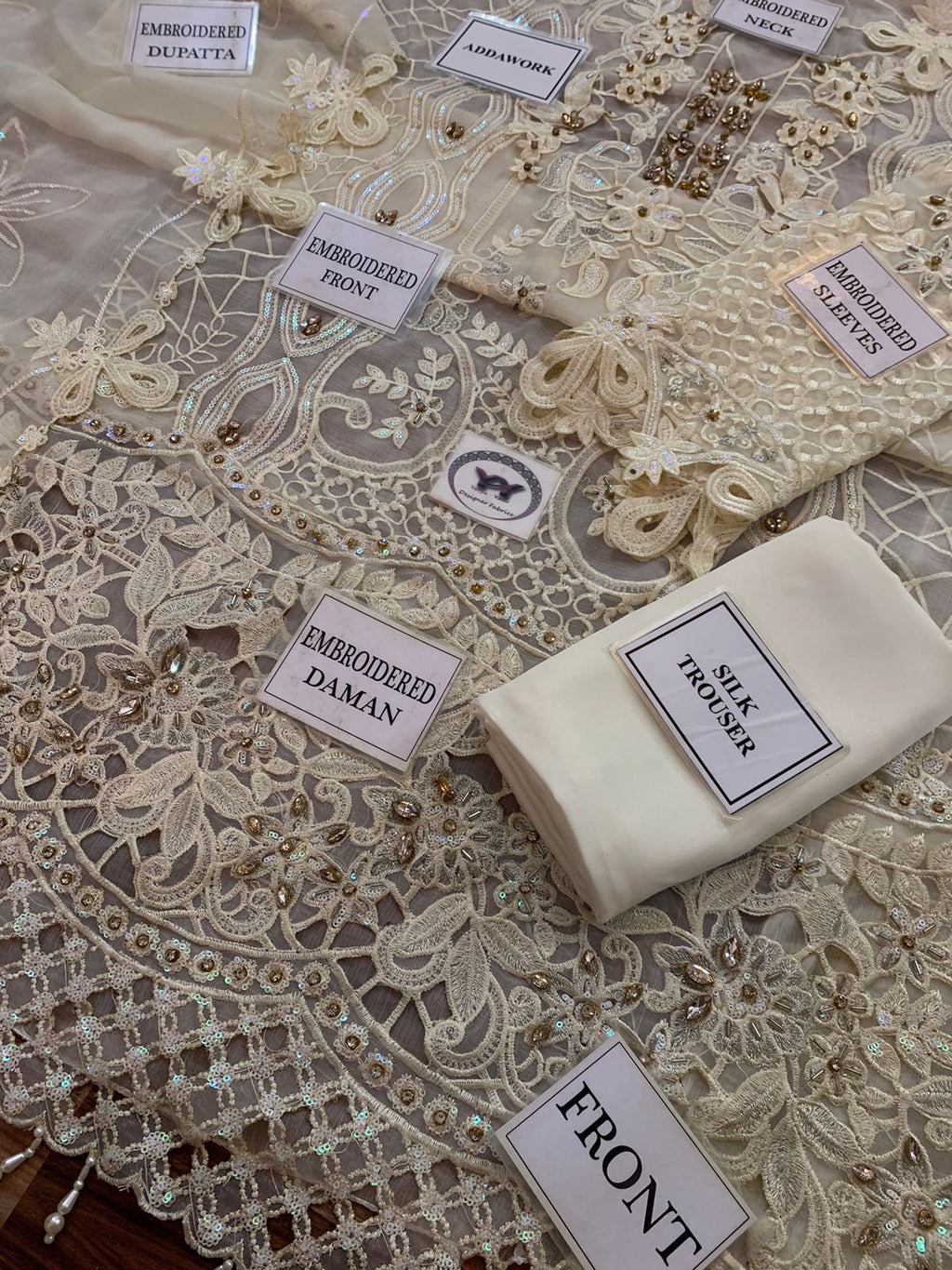 MARIA.B - Unstitched Replica