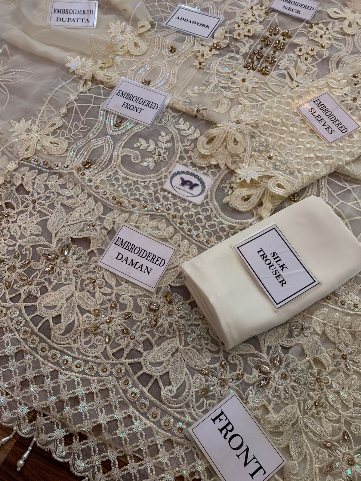 MARIA.B - Unstitched Replica