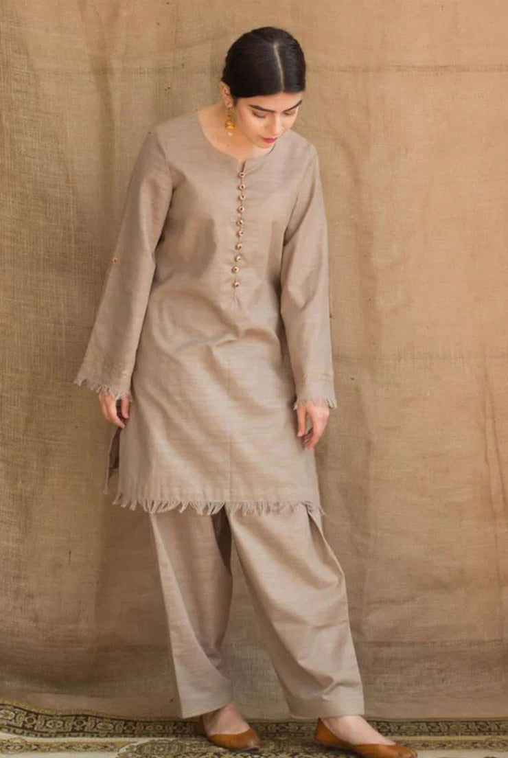 Dhanak 3 Piece Embroidered Suit (Article 33)