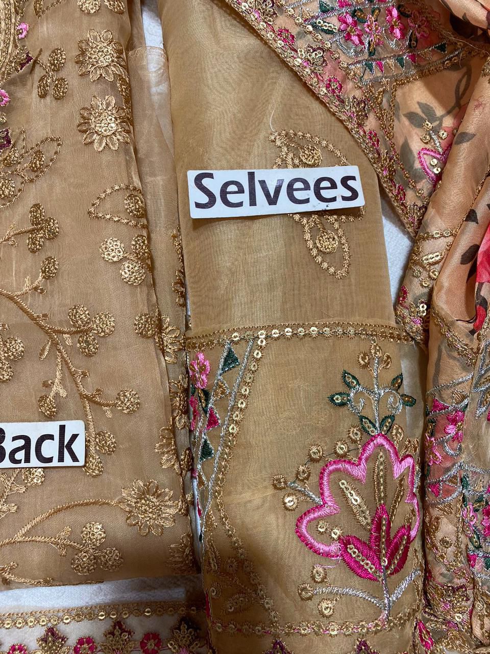 Aneela’s Hit Code by Ahmozi