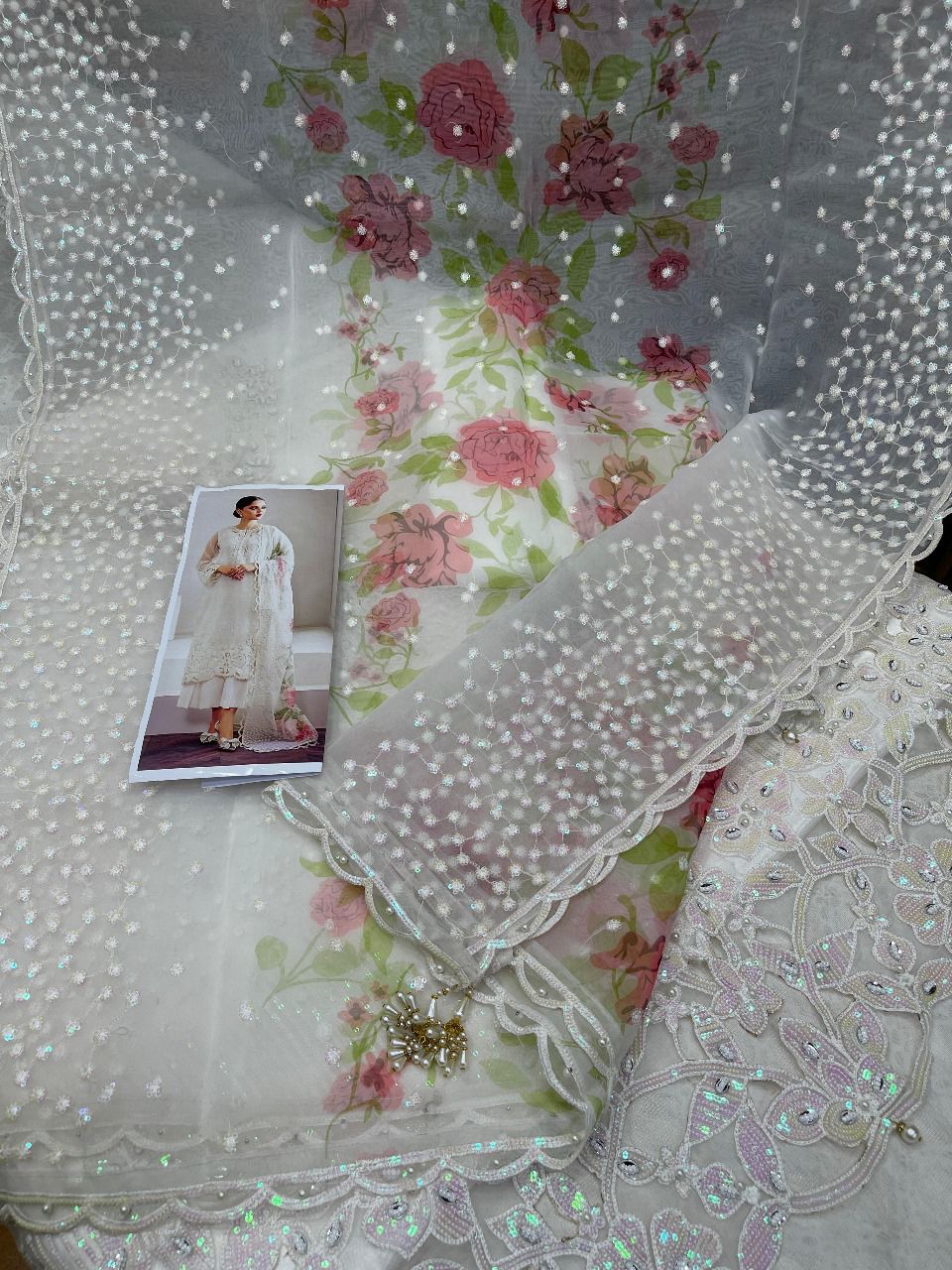 Baroque Organza 3-Piece Suit (WHITE)