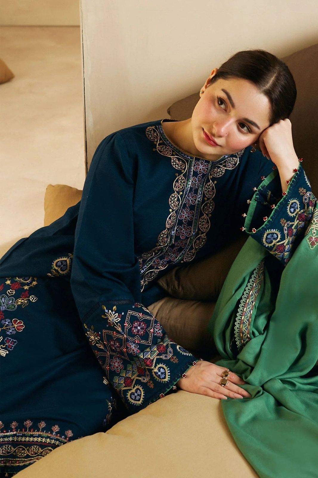 Dhanak 3 Piece Embroidered Suit (Article 7)