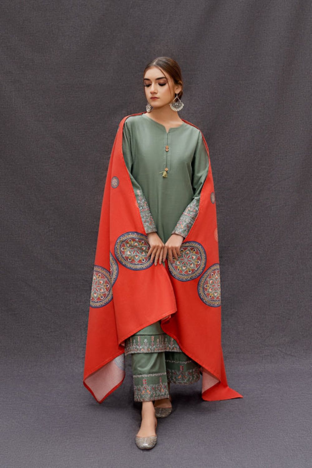 Dhanak 3 Piece Embroidered Suit (Article 26)