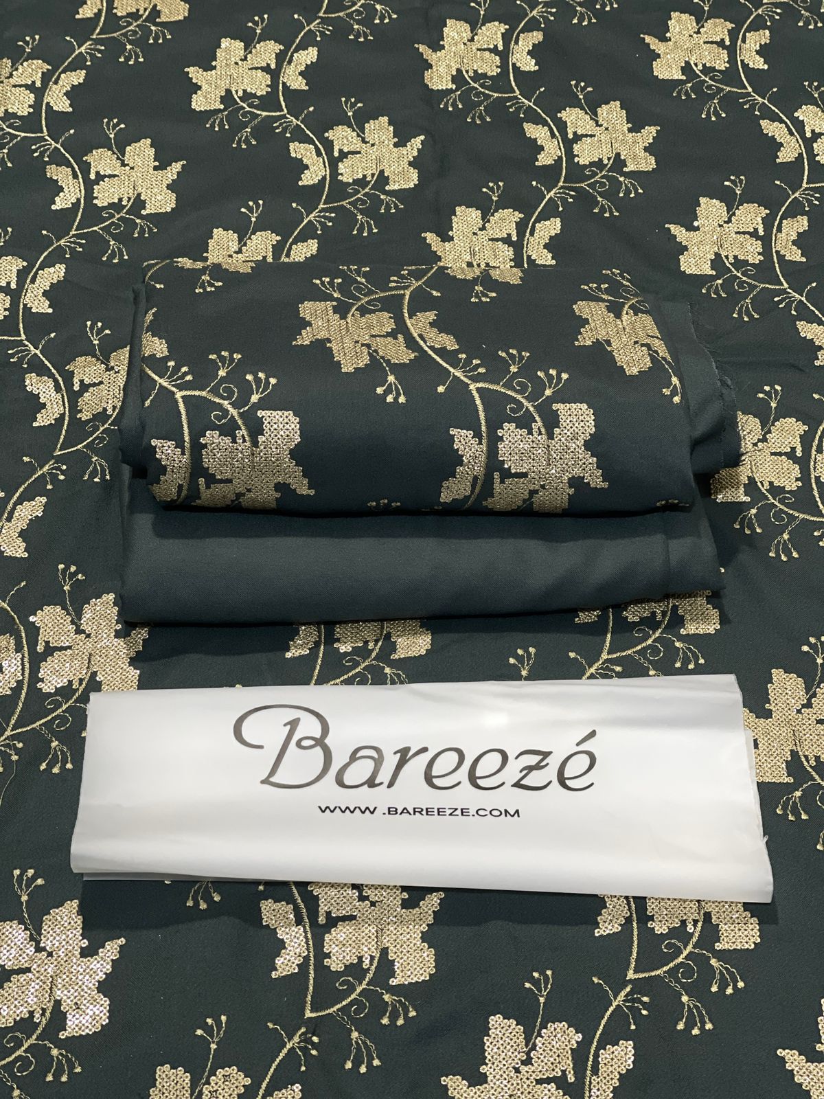 BAREEZE DHANAK EMBROIDERED COLLECTION (Article 5)