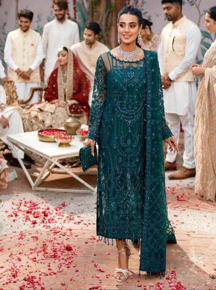 KANWAL MALIK | Luxury Embroidered Organza 3-Piece Suit